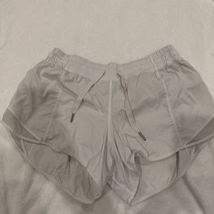 Lululemon Shorts 2.5”